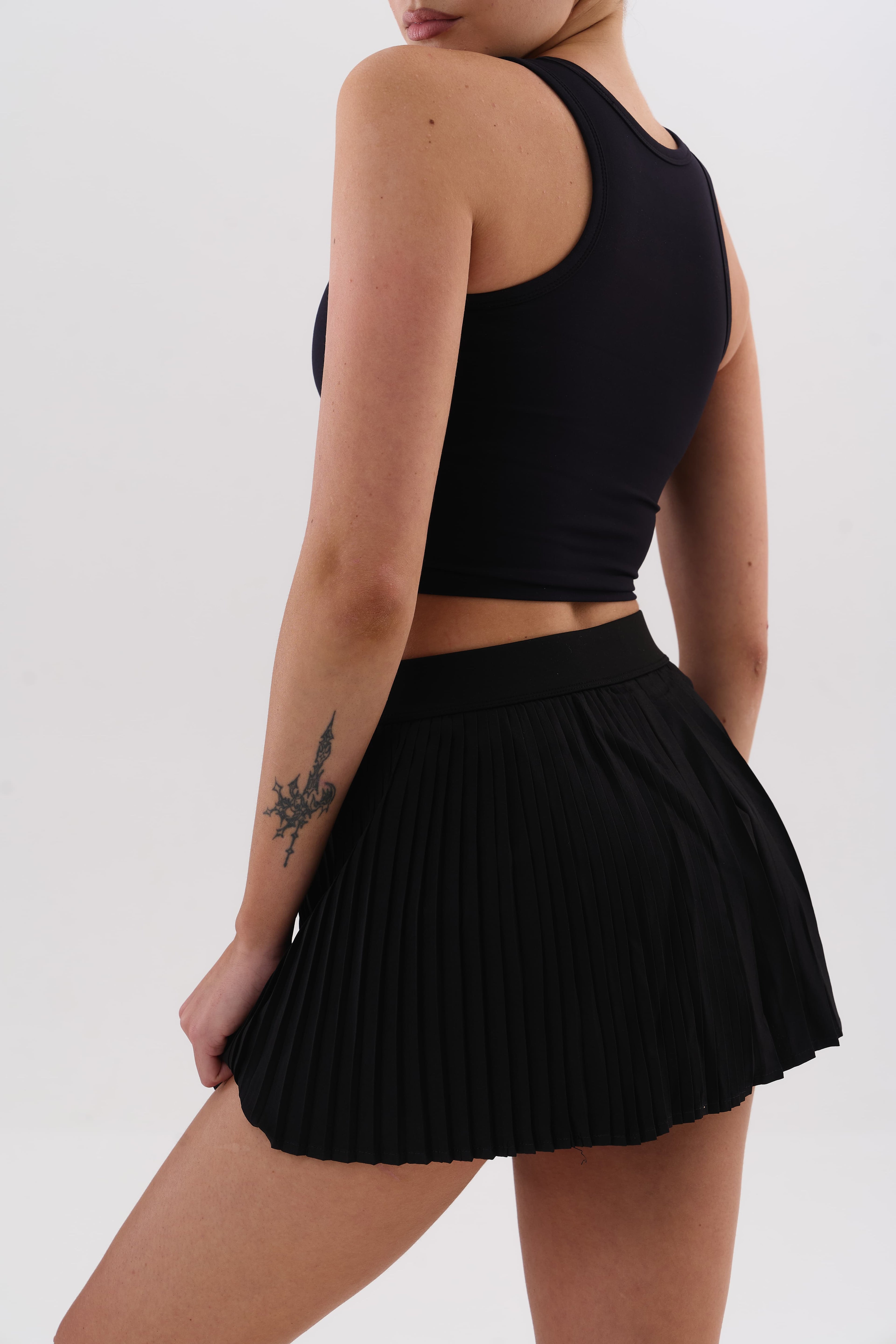 UMI Club Skirt – Noir