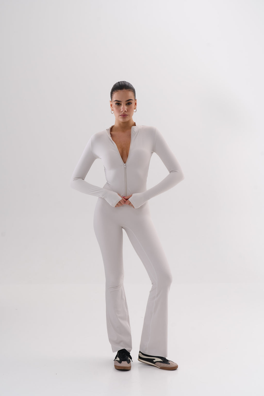 UMI Zip Flare Top – White