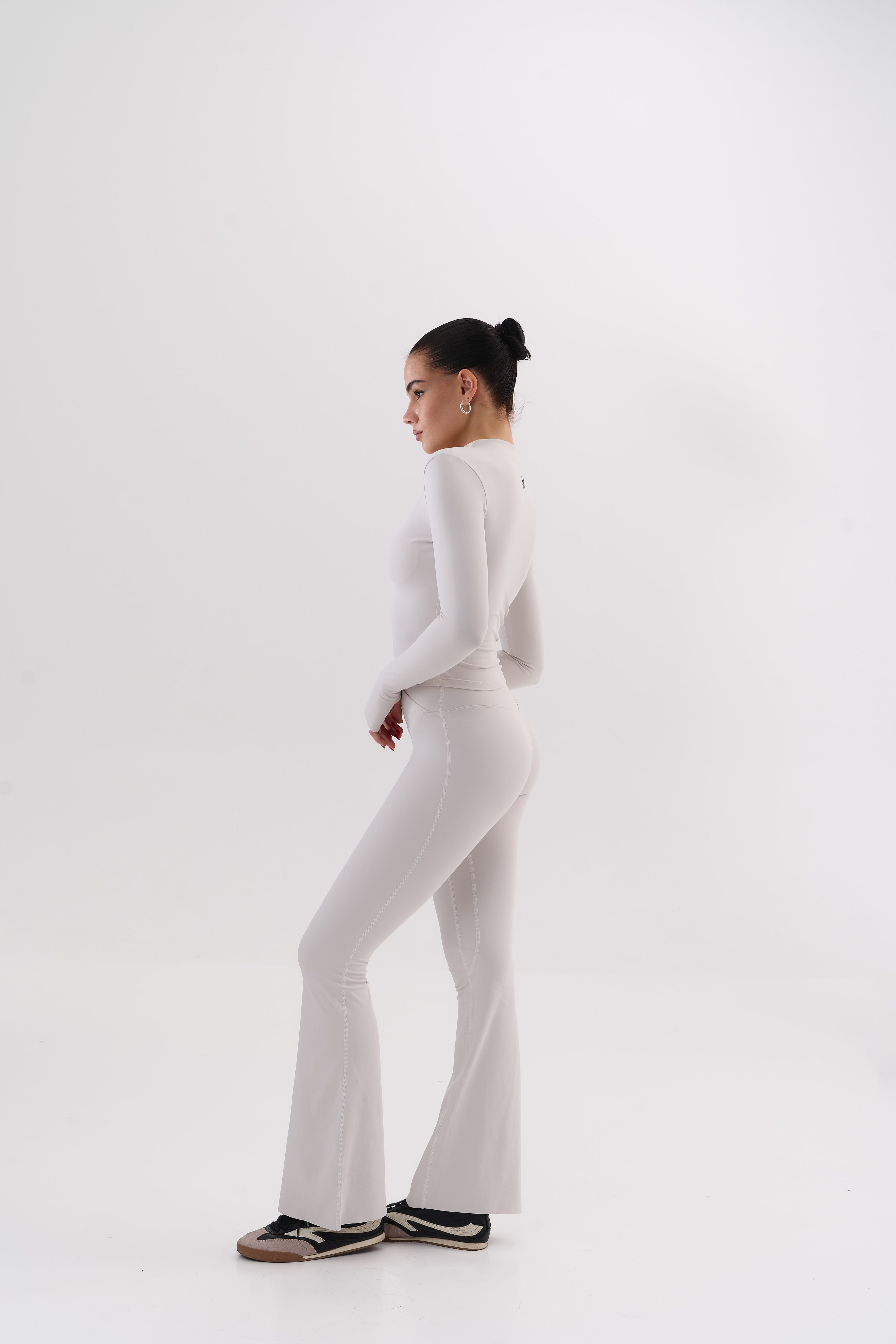 UMI Zip Flare Top – White